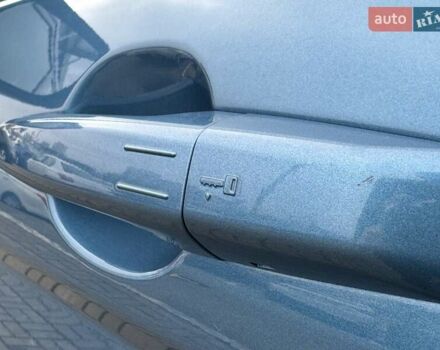 Синій Ленд Ровер Рендж Ровер Евок, об'ємом двигуна 2.18 л та пробігом 175 тис. км за 19900 $, фото 25 на Automoto.ua