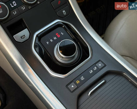 Синій Ленд Ровер Рендж Ровер Евок, об'ємом двигуна 2.18 л та пробігом 220 тис. км за 14900 $, фото 32 на Automoto.ua