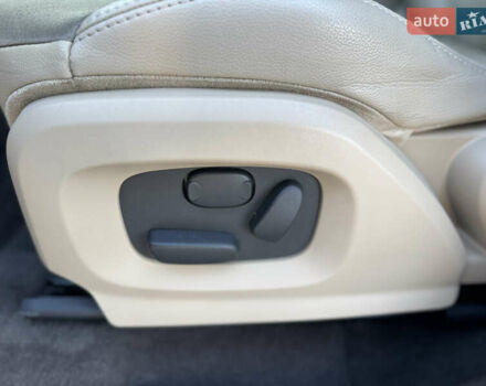 Синій Ленд Ровер Рендж Ровер Евок, об'ємом двигуна 2.18 л та пробігом 178 тис. км за 15900 $, фото 18 на Automoto.ua