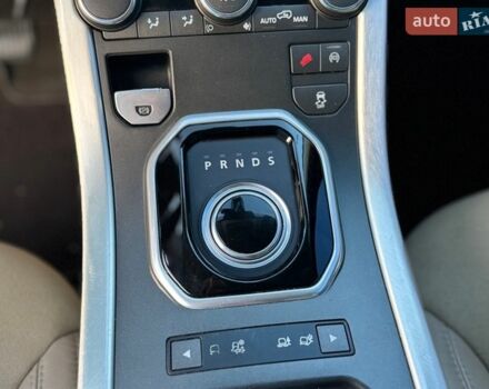 Синій Ленд Ровер Рендж Ровер Евок, об'ємом двигуна 2 л та пробігом 116 тис. км за 13999 $, фото 66 на Automoto.ua