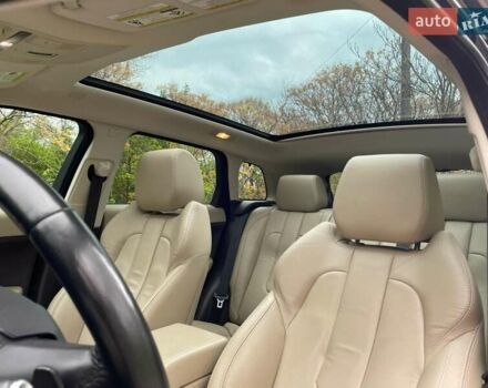 Синій Ленд Ровер Рендж Ровер Евок, об'ємом двигуна 2 л та пробігом 88 тис. км за 21000 $, фото 16 на Automoto.ua