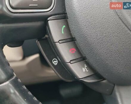 Синій Ленд Ровер Рендж Ровер Евок, об'ємом двигуна 2 л та пробігом 154 тис. км за 19990 $, фото 27 на Automoto.ua