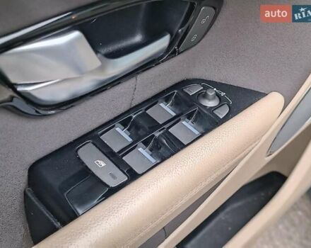 Синій Ленд Ровер Рендж Ровер Евок, об'ємом двигуна 2 л та пробігом 154 тис. км за 19990 $, фото 20 на Automoto.ua