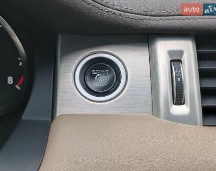 Синій Ленд Ровер Рендж Ровер Евок, об'ємом двигуна 2 л та пробігом 154 тис. км за 19990 $, фото 30 на Automoto.ua