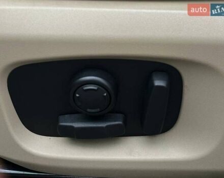 Синій Ленд Ровер Рендж Ровер Евок, об'ємом двигуна 2 л та пробігом 109 тис. км за 23990 $, фото 16 на Automoto.ua