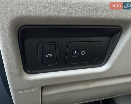 Синий Ленд Ровер Рендж Ровер Эвок, объемом двигателя 2 л и пробегом 88 тыс. км за 20300 $, фото 16 на Automoto.ua