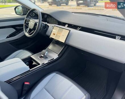 Синий Ленд Ровер Рендж Ровер Эвок, объемом двигателя 2 л и пробегом 2 тыс. км за 59794 $, фото 22 на Automoto.ua