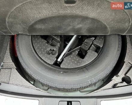 Синій Ленд Ровер Рендж Ровер Евок, об'ємом двигуна 2 л та пробігом 21 тис. км за 59556 $, фото 24 на Automoto.ua