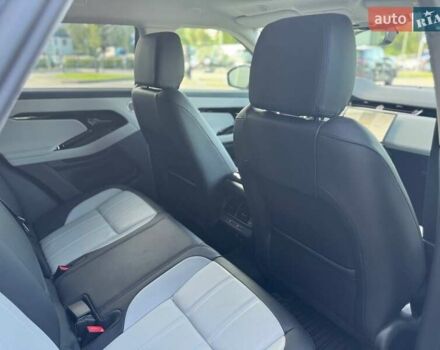 Синий Ленд Ровер Рендж Ровер Эвок, объемом двигателя 2 л и пробегом 2 тыс. км за 59794 $, фото 23 на Automoto.ua