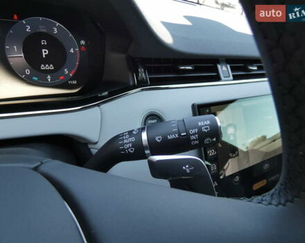 Ленд Ровер Рендж Ровер Эвок 2025 в Киеве на Automoto.ua Синий Ленд Ровер Рендж Ровер Эвок, объемом двигателя 2 л и пробегом 3 тыс. км за 70851 $, фото 31 на Automoto.ua