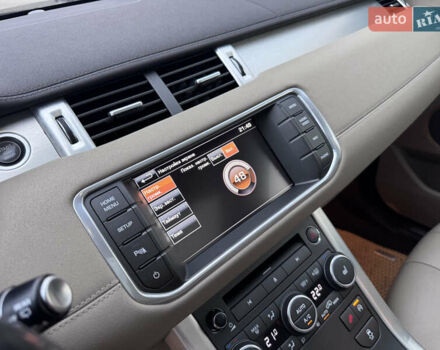 Ленд Ровер Рендж Ровер Евок 2014 у Івано-Франківську на Automoto.ua Зелений Ленд Ровер Рендж Ровер Евок, об'ємом двигуна 2 л та пробігом 142 тис. км за 17999 $, фото 31 на Automoto.ua