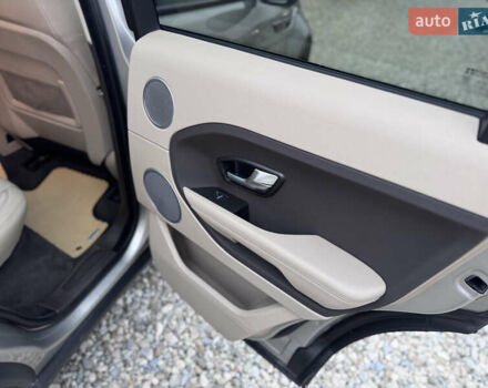 Ленд Ровер Рендж Ровер Евок 2014 у Івано-Франківську на Automoto.ua Зелений Ленд Ровер Рендж Ровер Евок, об'ємом двигуна 2 л та пробігом 142 тис. км за 17999 $, фото 43 на Automoto.ua