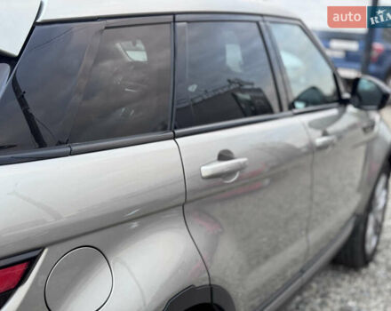 Ленд Ровер Рендж Ровер Евок 2014 у Івано-Франківську на Automoto.ua Зелений Ленд Ровер Рендж Ровер Евок, об'ємом двигуна 2 л та пробігом 142 тис. км за 17999 $, фото 16 на Automoto.ua