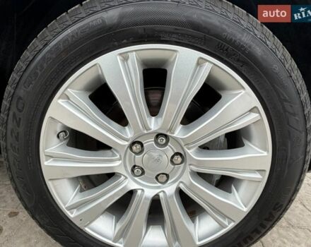 Зелений Ленд Ровер Рендж Ровер Евок, об'ємом двигуна 2 л та пробігом 106 тис. км за 16200 $, фото 26 на Automoto.ua