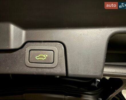 Помаранчевий Ленд Ровер Рендж Ровер Евок, об'ємом двигуна 2 л та пробігом 128 тис. км за 15000 $, фото 26 на Automoto.ua