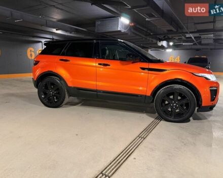 Помаранчевий Ленд Ровер Рендж Ровер Евок, об'ємом двигуна 2 л та пробігом 128 тис. км за 15000 $, фото 18 на Automoto.ua