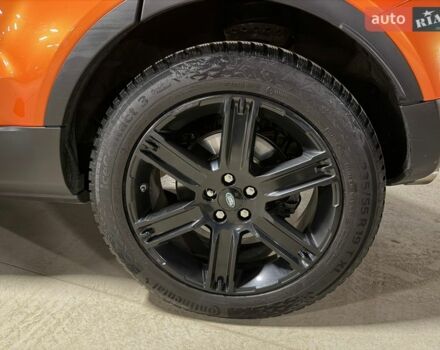 Помаранчевий Ленд Ровер Рендж Ровер Евок, об'ємом двигуна 2 л та пробігом 128 тис. км за 15000 $, фото 32 на Automoto.ua