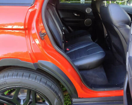 Помаранчевий Ленд Ровер Рендж Ровер Евок, об'ємом двигуна 2 л та пробігом 90 тис. км за 25950 $, фото 25 на Automoto.ua