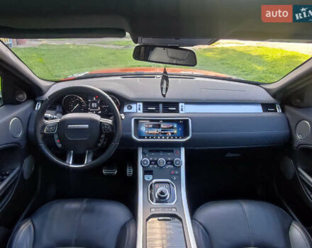 Помаранчевий Ленд Ровер Рендж Ровер Евок, об'ємом двигуна 2 л та пробігом 90 тис. км за 25950 $, фото 13 на Automoto.ua