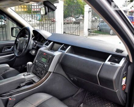 Білий Ленд Ровер Range Rover Sport, об'ємом двигуна 4.2 л та пробігом 175 тис. км за 17000 $, фото 24 на Automoto.ua