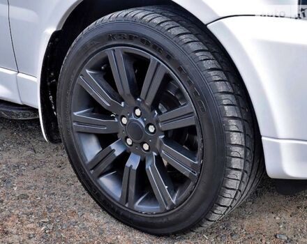 Білий Ленд Ровер Range Rover Sport, об'ємом двигуна 4.2 л та пробігом 175 тис. км за 17000 $, фото 17 на Automoto.ua
