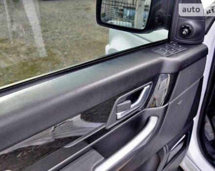 Білий Ленд Ровер Range Rover Sport, об'ємом двигуна 4.2 л та пробігом 175 тис. км за 17000 $, фото 5 на Automoto.ua