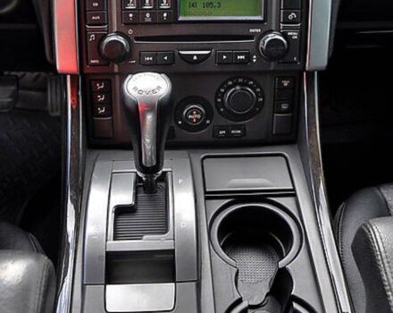 Білий Ленд Ровер Range Rover Sport, об'ємом двигуна 4.2 л та пробігом 175 тис. км за 17000 $, фото 19 на Automoto.ua