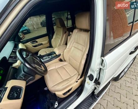 Білий Ленд Ровер Range Rover Sport, об'ємом двигуна 3.6 л та пробігом 195 тис. км за 9999 $, фото 36 на Automoto.ua