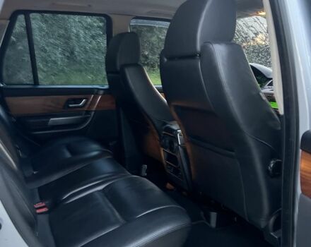 Білий Ленд Ровер Range Rover Sport, об'ємом двигуна 2.7 л та пробігом 272 тис. км за 8700 $, фото 9 на Automoto.ua