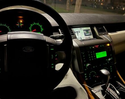 Білий Ленд Ровер Range Rover Sport, об'ємом двигуна 4.2 л та пробігом 100 тис. км за 8500 $, фото 5 на Automoto.ua