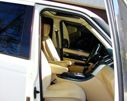 Білий Ленд Ровер Range Rover Sport, об'ємом двигуна 3.6 л та пробігом 323 тис. км за 12500 $, фото 10 на Automoto.ua