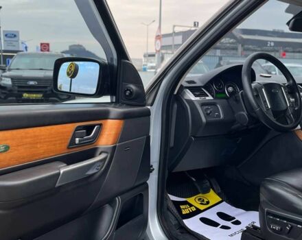 Белый Ленд Ровер Рендж Ровер Спорт, объемом двигателя 0 л и пробегом 260 тыс. км за 8900 $, фото 8 на Automoto.ua