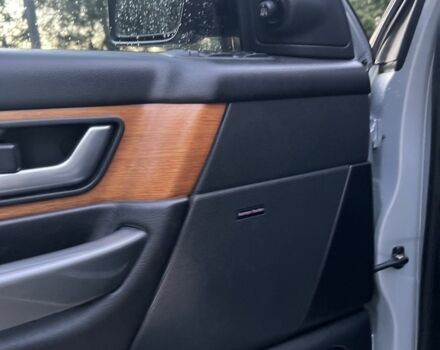 Білий Ленд Ровер Range Rover Sport, об'ємом двигуна 2.7 л та пробігом 272 тис. км за 8700 $, фото 11 на Automoto.ua