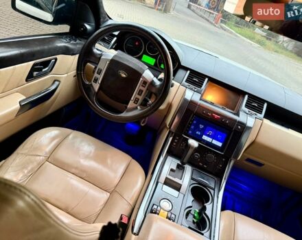 Білий Ленд Ровер Range Rover Sport, об'ємом двигуна 3.6 л та пробігом 195 тис. км за 9999 $, фото 70 на Automoto.ua