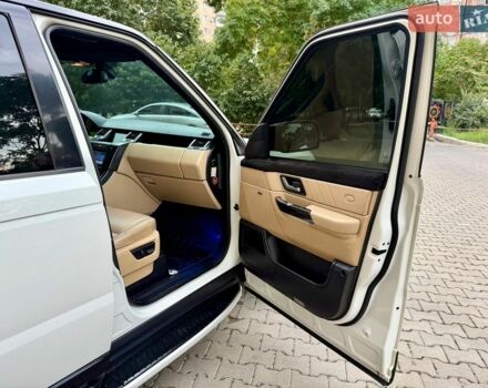Білий Ленд Ровер Range Rover Sport, об'ємом двигуна 3.6 л та пробігом 195 тис. км за 9999 $, фото 52 на Automoto.ua
