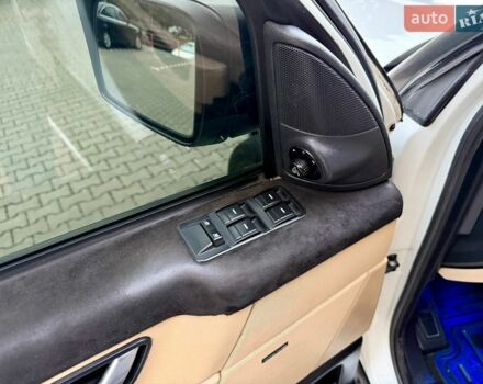 Білий Ленд Ровер Range Rover Sport, об'ємом двигуна 3.6 л та пробігом 195 тис. км за 9999 $, фото 31 на Automoto.ua