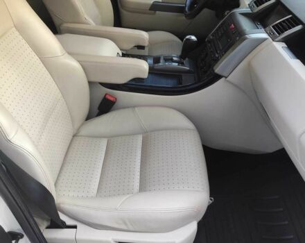 Білий Ленд Ровер Range Rover Sport, об'ємом двигуна 4.2 л та пробігом 203 тис. км за 9200 $, фото 7 на Automoto.ua