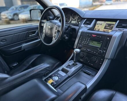 Белый Ленд Ровер Рендж Ровер Спорт, объемом двигателя 2.7 л и пробегом 206 тыс. км за 5500 $, фото 20 на Automoto.ua