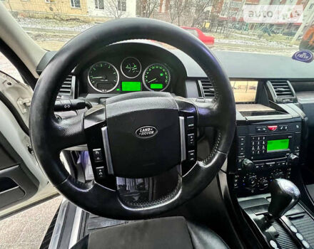 Білий Ленд Ровер Range Rover Sport, об'ємом двигуна 2.7 л та пробігом 185 тис. км за 14999 $, фото 24 на Automoto.ua