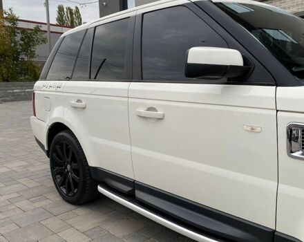 Білий Ленд Ровер Range Rover Sport, об'ємом двигуна 2.7 л та пробігом 269 тис. км за 7800 $, фото 10 на Automoto.ua