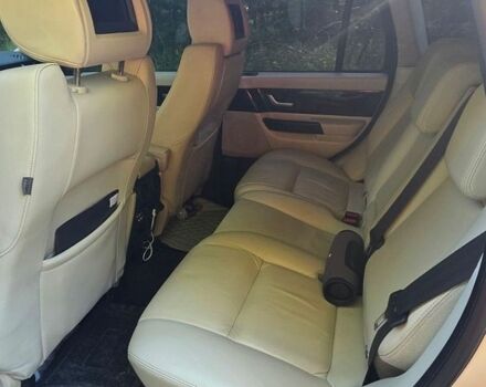 Білий Ленд Ровер Range Rover Sport, об'ємом двигуна 4.2 л та пробігом 206 тис. км за 9500 $, фото 9 на Automoto.ua