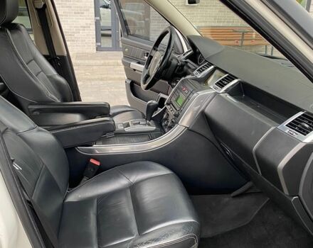 Білий Ленд Ровер Range Rover Sport, об'ємом двигуна 2.7 л та пробігом 269 тис. км за 7800 $, фото 23 на Automoto.ua