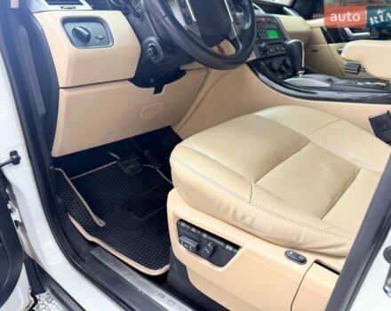 Белый Ленд Ровер Рендж Ровер Спорт, объемом двигателя 3.6 л и пробегом 139 тыс. км за 11350 $, фото 7 на Automoto.ua