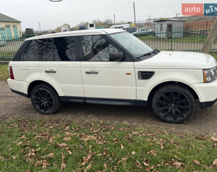 Белый Ленд Ровер Рендж Ровер Спорт, объемом двигателя 2.72 л и пробегом 261 тыс. км за 10800 $, фото 1 на Automoto.ua