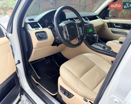 Белый Ленд Ровер Рендж Ровер Спорт, объемом двигателя 3.6 л и пробегом 139 тыс. км за 11350 $, фото 6 на Automoto.ua