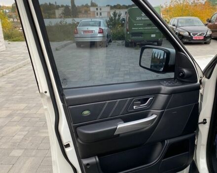 Білий Ленд Ровер Range Rover Sport, об'ємом двигуна 2.7 л та пробігом 269 тис. км за 7800 $, фото 26 на Automoto.ua