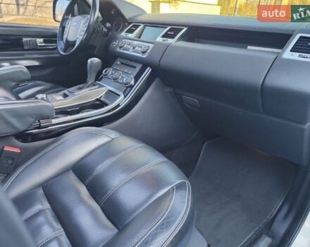 Белый Ленд Ровер Рендж Ровер Спорт, объемом двигателя 5 л и пробегом 119 тыс. км за 14999 $, фото 13 на Automoto.ua