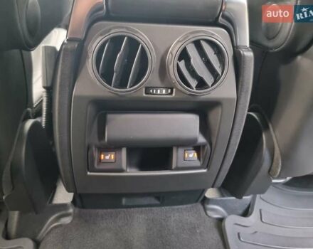 Білий Ленд Ровер Range Rover Sport, об'ємом двигуна 5 л та пробігом 204 тис. км за 16900 $, фото 69 на Automoto.ua