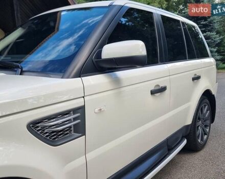 Білий Ленд Ровер Range Rover Sport, об'ємом двигуна 5 л та пробігом 204 тис. км за 16900 $, фото 15 на Automoto.ua