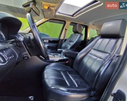 Белый Ленд Ровер Рендж Ровер Спорт, объемом двигателя 5 л и пробегом 119 тыс. км за 14999 $, фото 9 на Automoto.ua